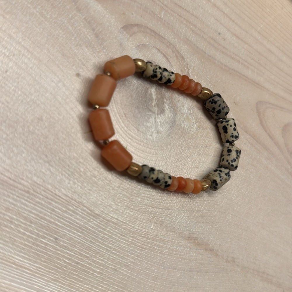 Bracelet (middle) - Picture 4 of 4